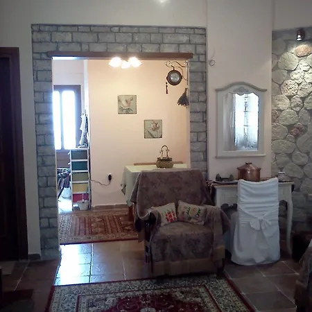 Dreamcatcher Maisonette No.2